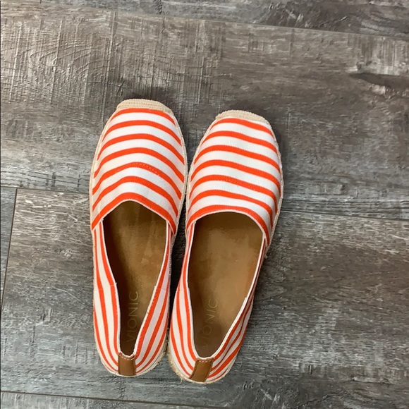 vionic women's valeri espadrille flat